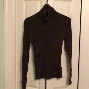 Ribbed turtleneck sweater